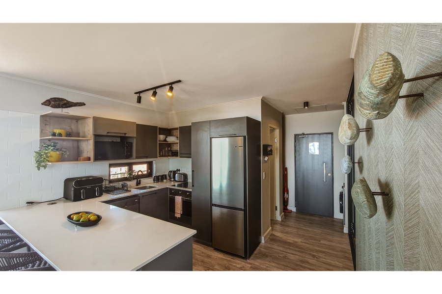 2 Bedroom Property for Sale in Mossel Bay Central Western Cape